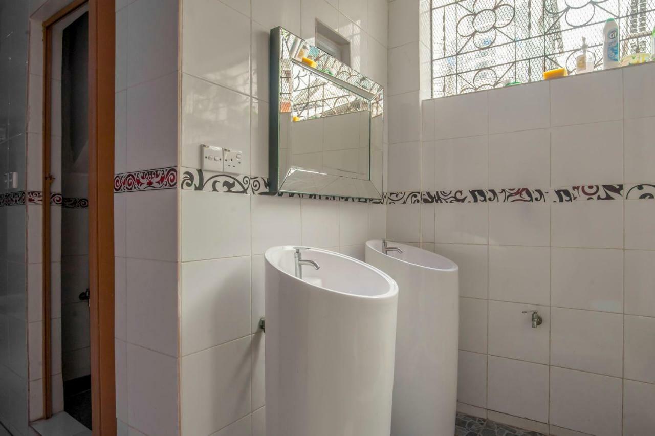Hotel Cape Town Kl Куала Лумпур Екстериор снимка