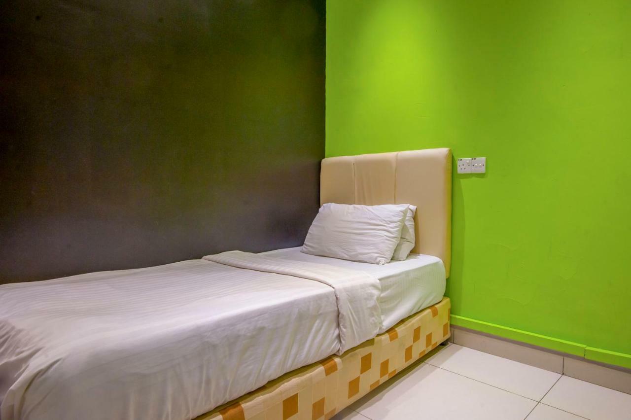 Hotel Cape Town Kl Куала Лумпур Екстериор снимка